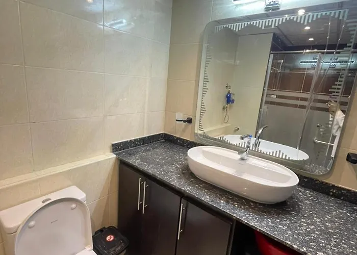 Florenza Khamsin Apartmanhotel