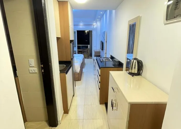 Apartmanhotel Florenza Khamsin 3*