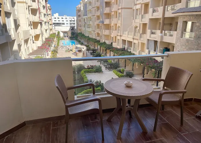 Florenza Khamsin Apartmanhotel 3*