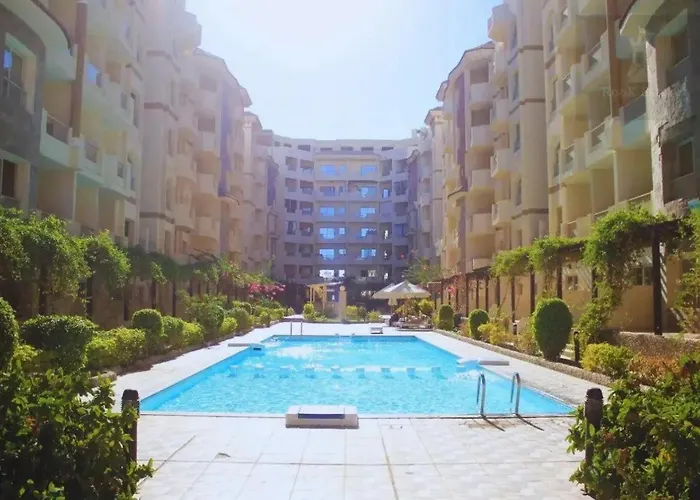Florenza Khamsin Apartmanhotel Gurdaka