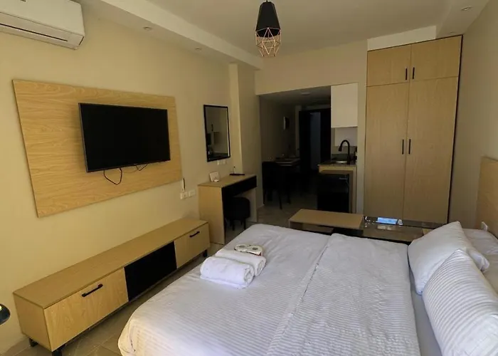 Apartmanhotel Florenza Khamsin 3*
