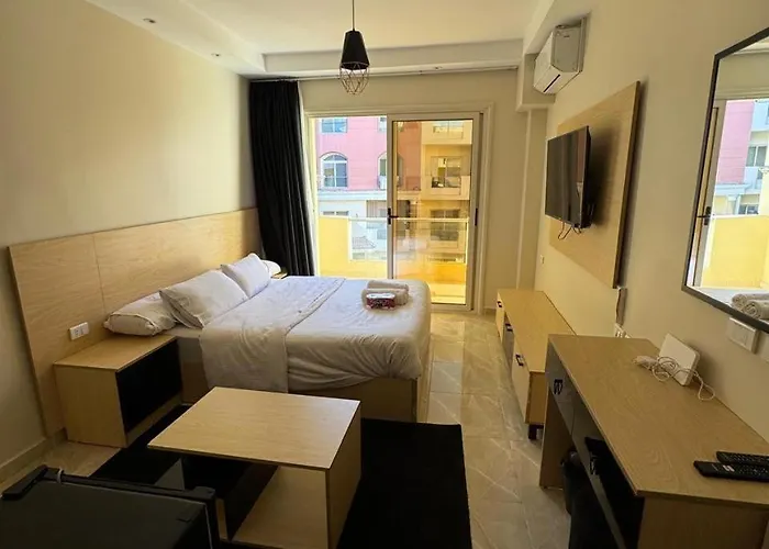 Florenza Khamsin 3*