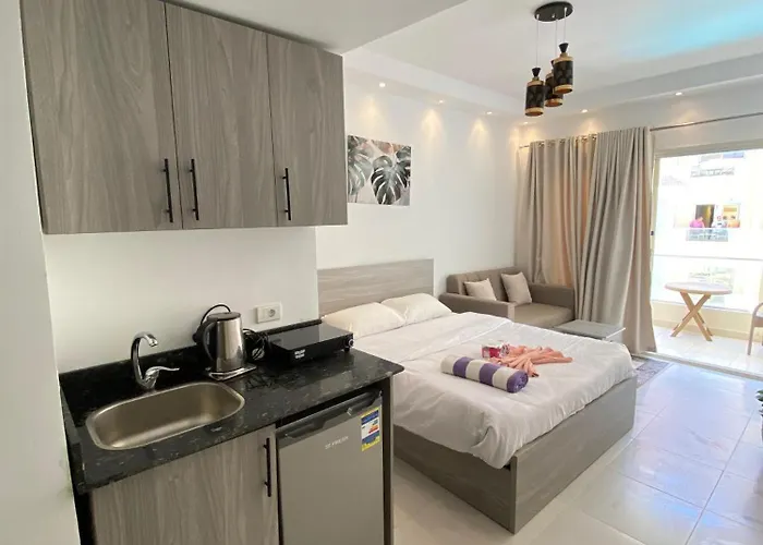 Florenza Khamsin 3*