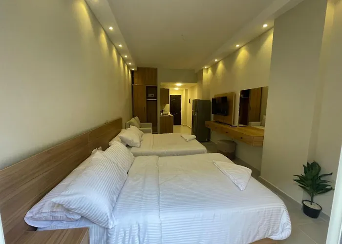 Florenza Khamsin Apartmanhotel Gurdaka