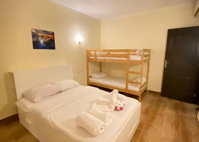 Florenza Khamsin 3*